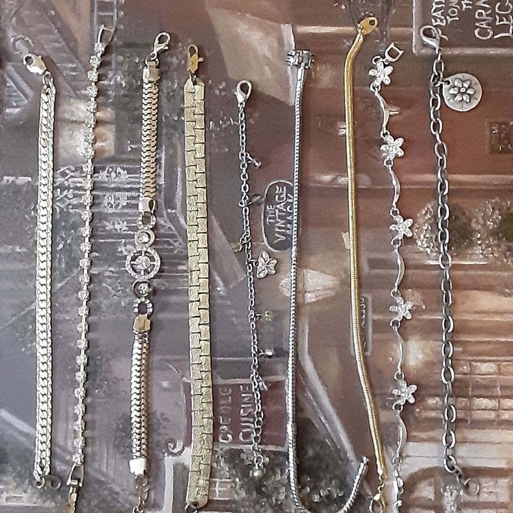 BRACELETS - Picture 5 of 5